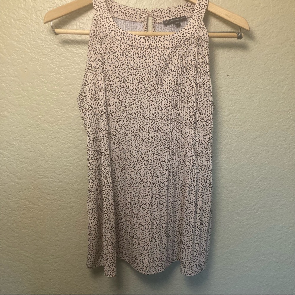 Adrianna Papell Black and Tan Peach Spotted Leopard Garment. Button neck design